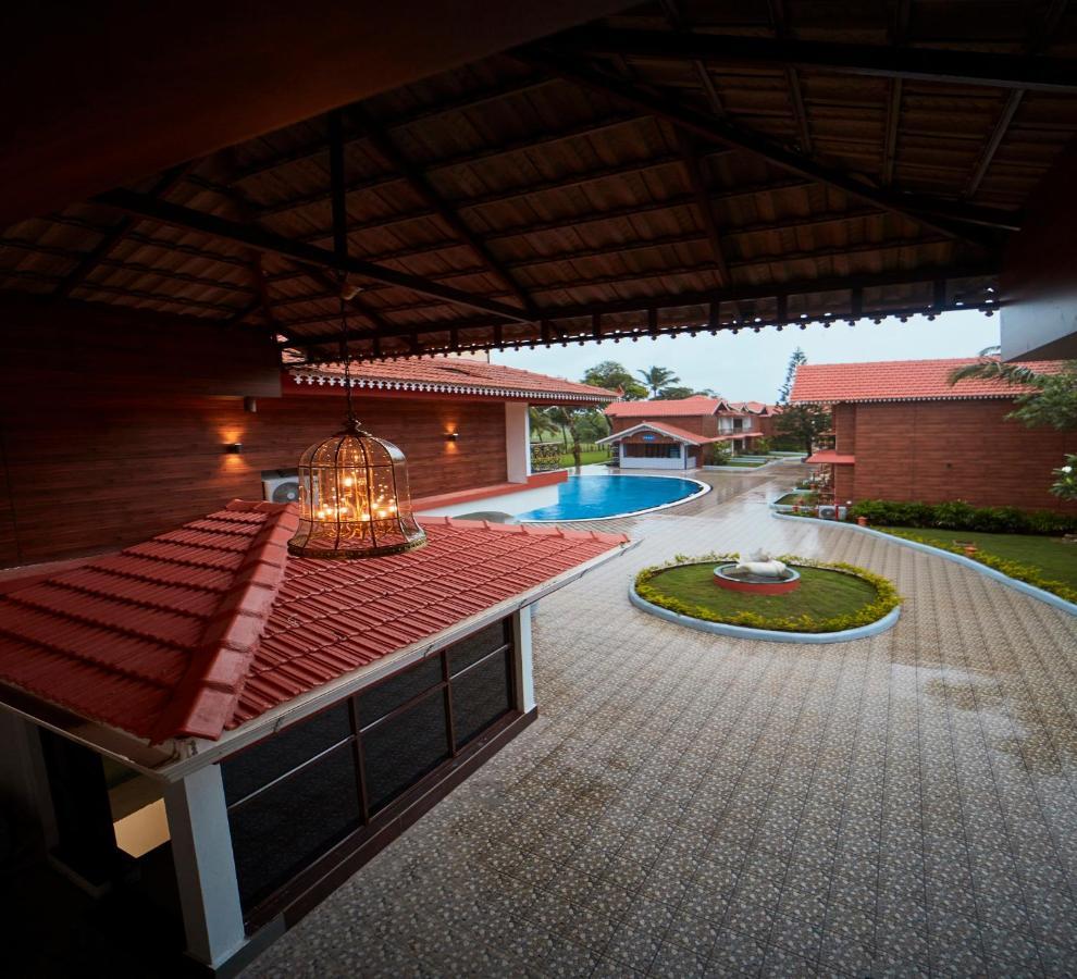 Sea Queen Beach Resort & Spa Colva Luaran gambar